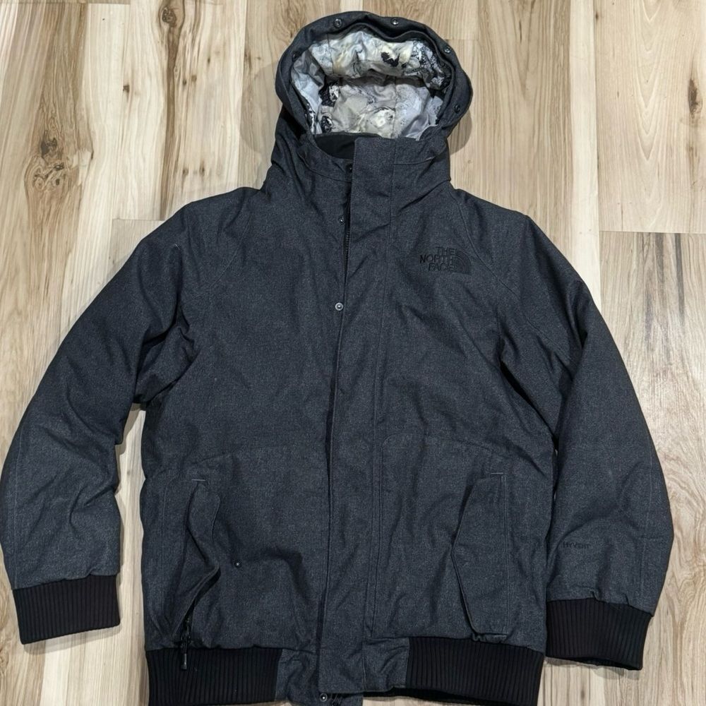 The North Face Dark Grey Winter Thick Jacket Coat Men’s Medium